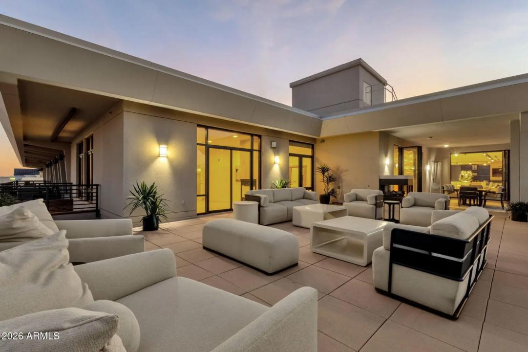 Real Estate Picture 2