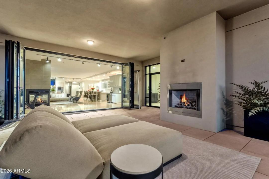 Real Estate Picture 9