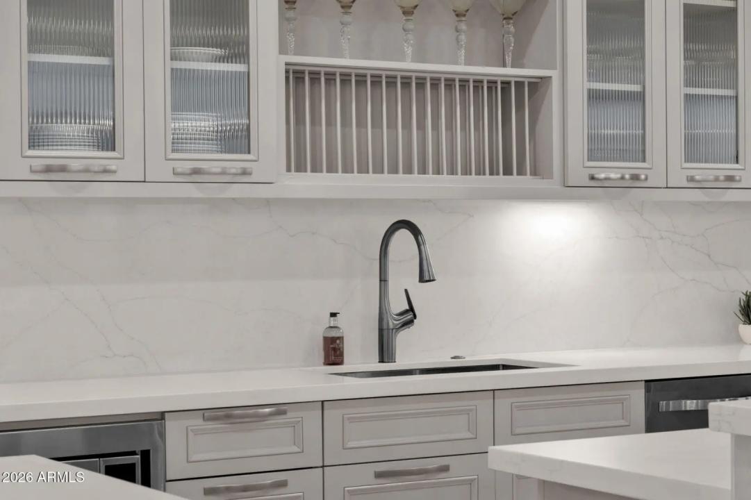 Real Estate Picture 25