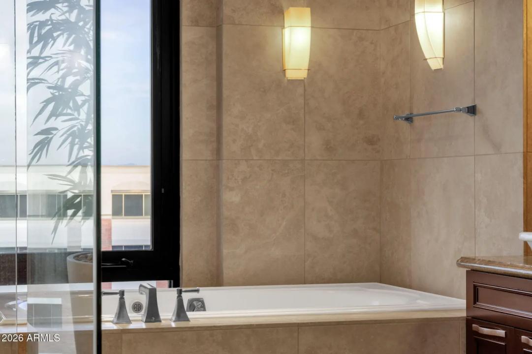 Real Estate Picture 67