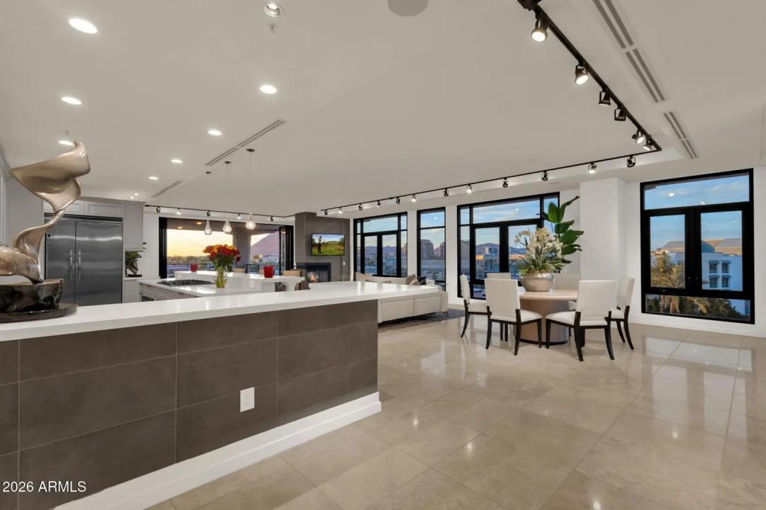 Real Estate Picture 71