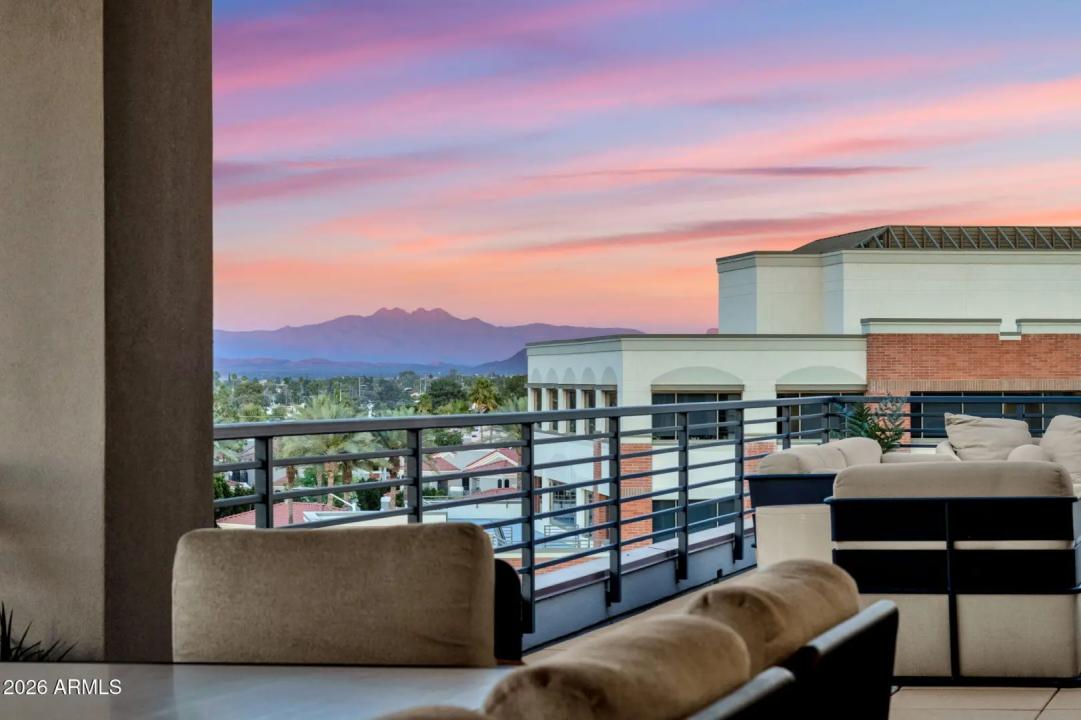 Real Estate Picture 80