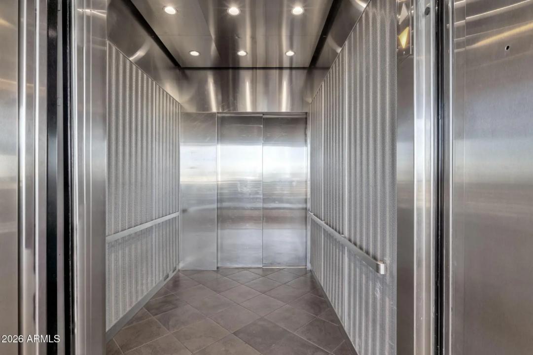 Real Estate Picture 103