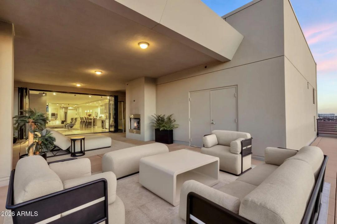 Real Estate Picture 127