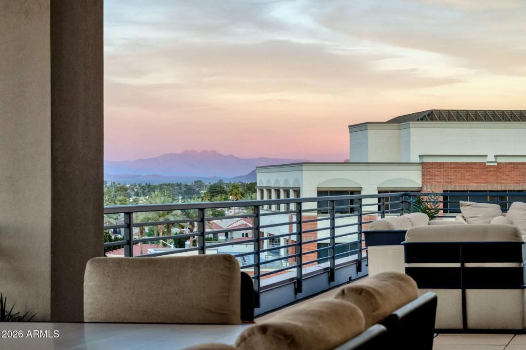 Real Estate Picture 131