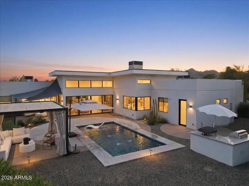 Real Estate Picture 2