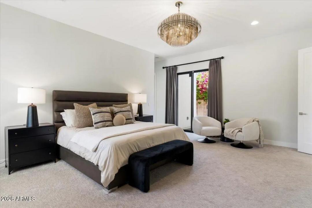 Real Estate Picture 36