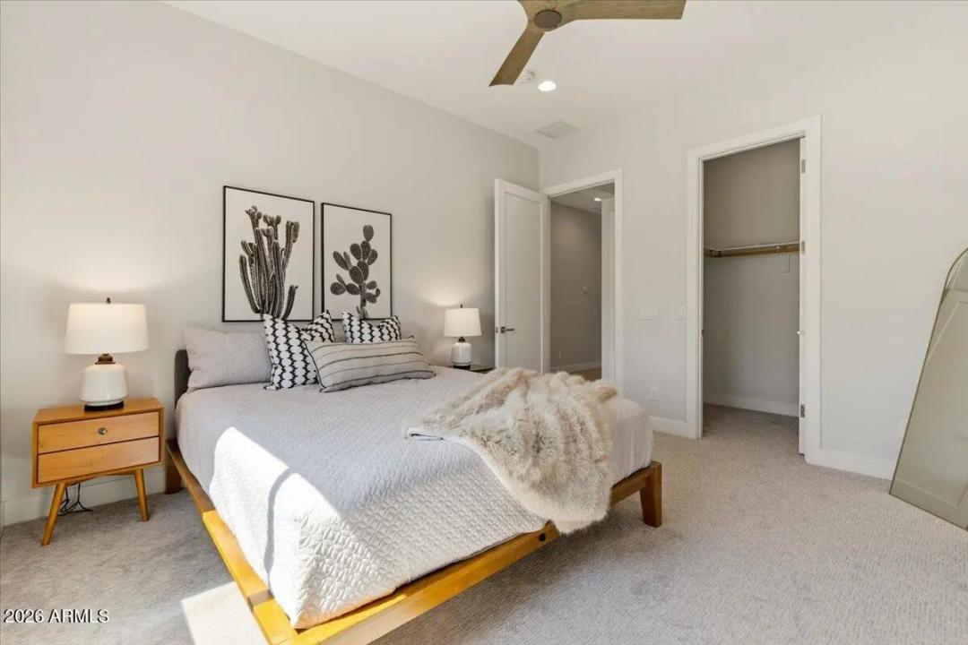 Real Estate Picture 42