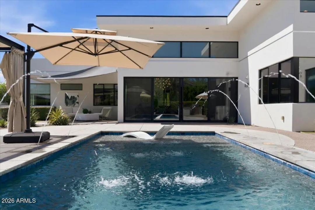 Real Estate Picture 58