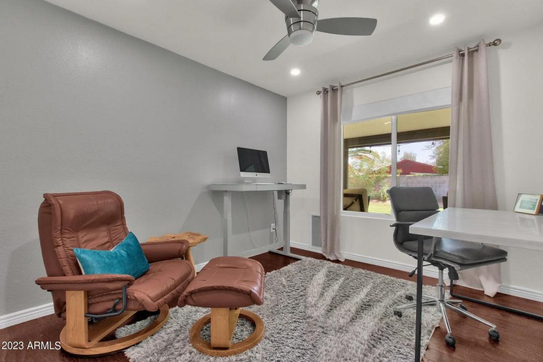 Real Estate Picture 10