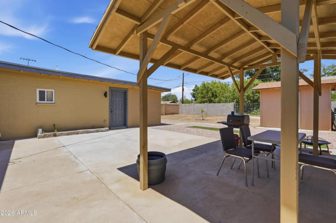 Real Estate Picture 34