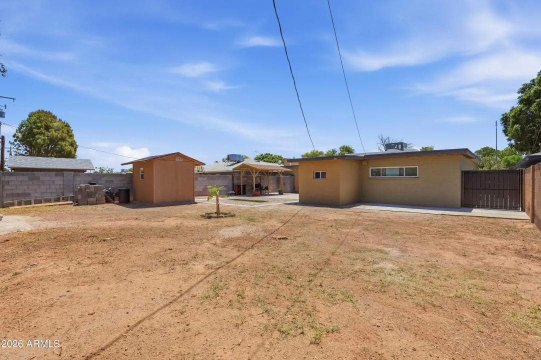 Real Estate Picture 39