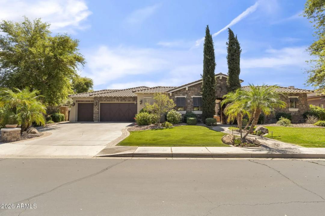 3323 E ELMWOOD Place Chandler AZ 85249