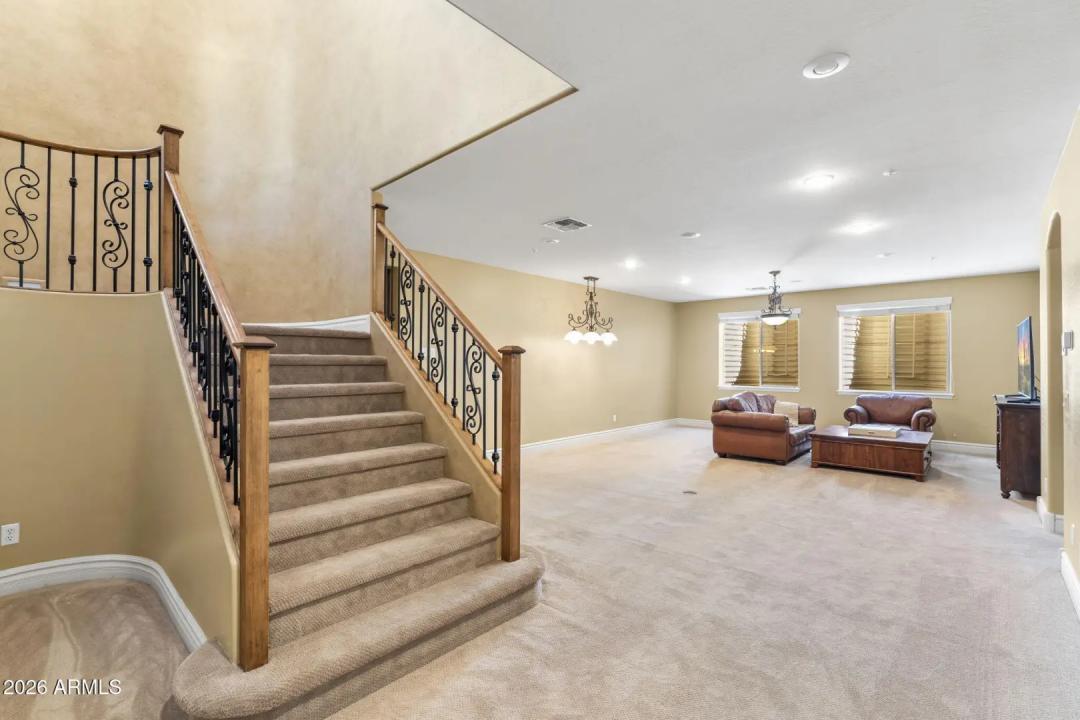 Real Estate Picture 60