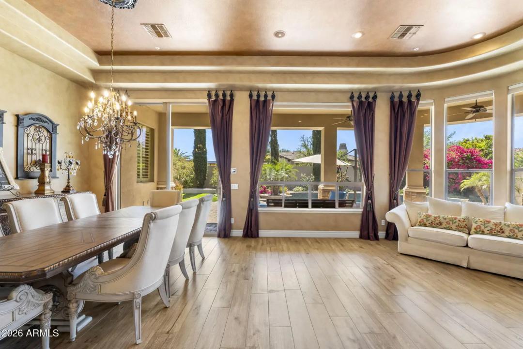 Real Estate Picture 15