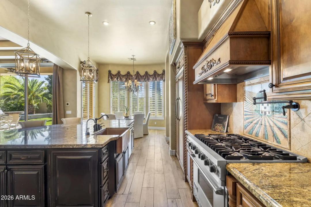 Real Estate Picture 28