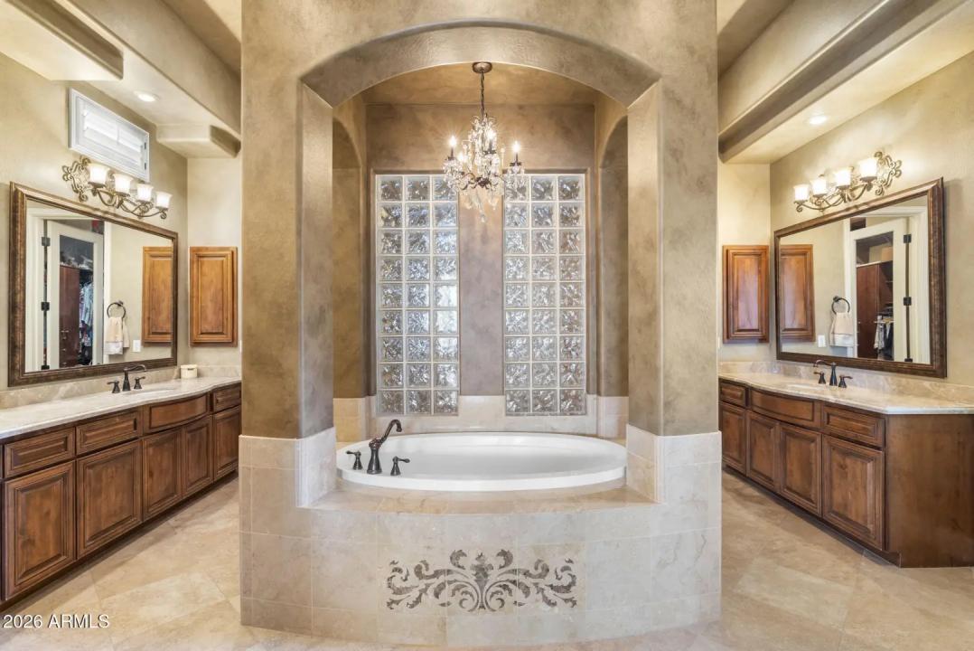 Real Estate Picture 45