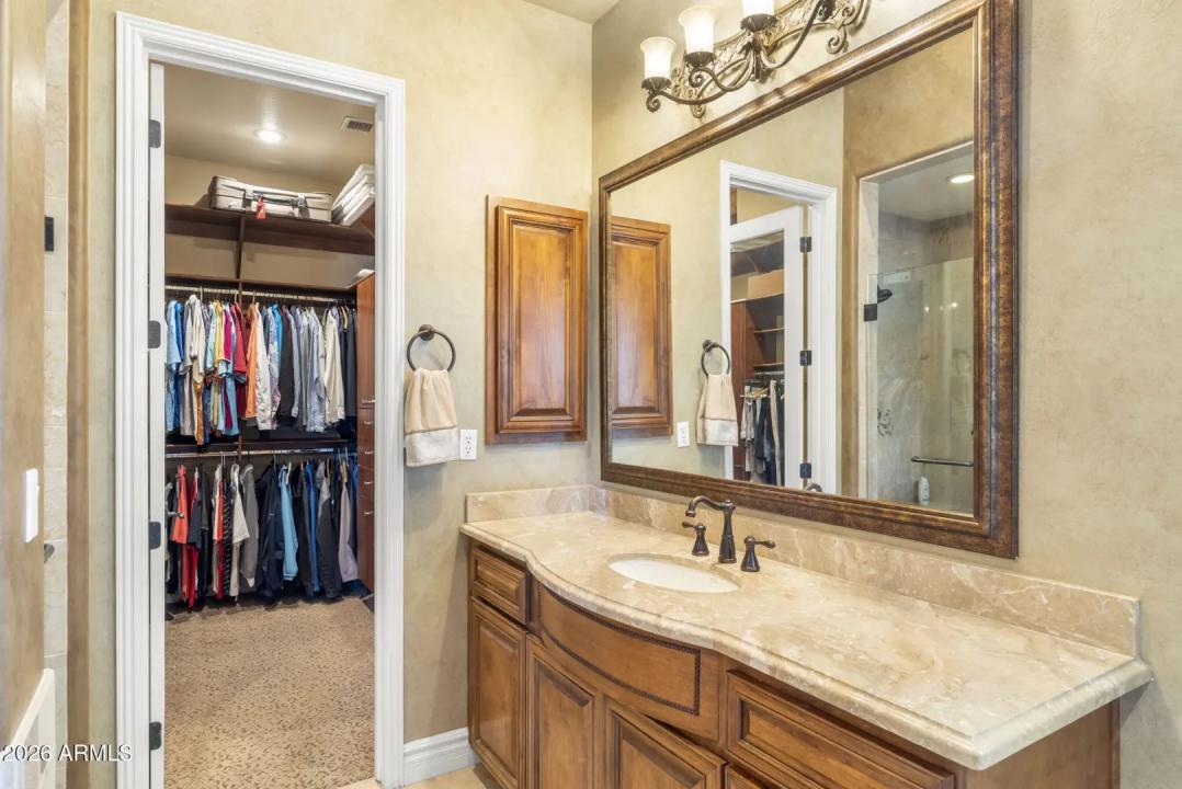 Real Estate Picture 49