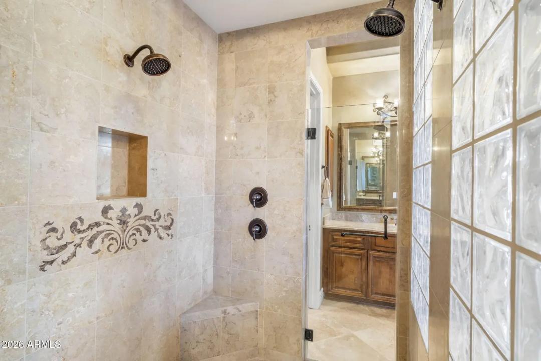 Real Estate Picture 46