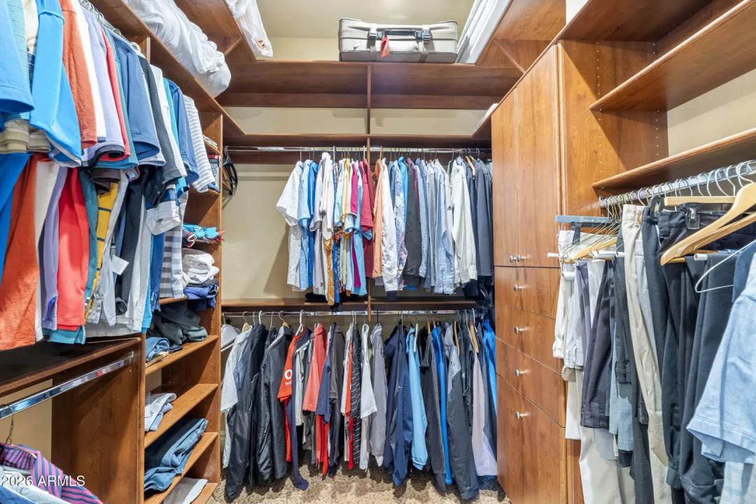 Real Estate Picture 50