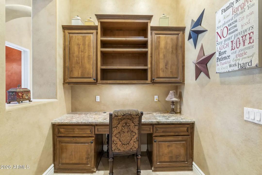 Real Estate Picture 53