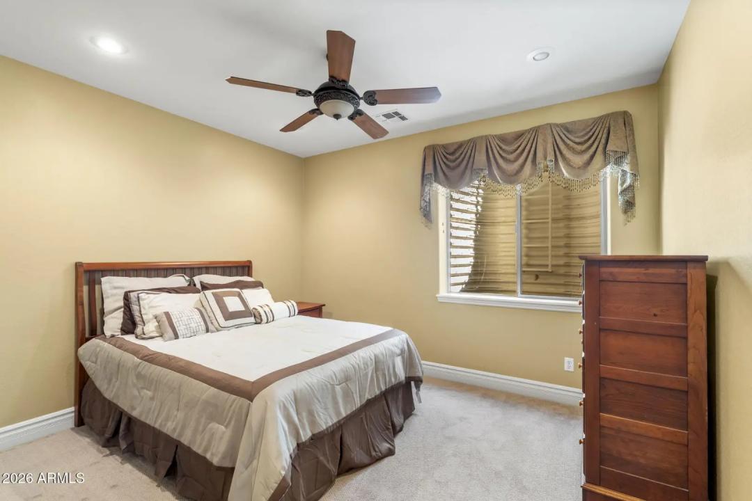 Real Estate Picture 63