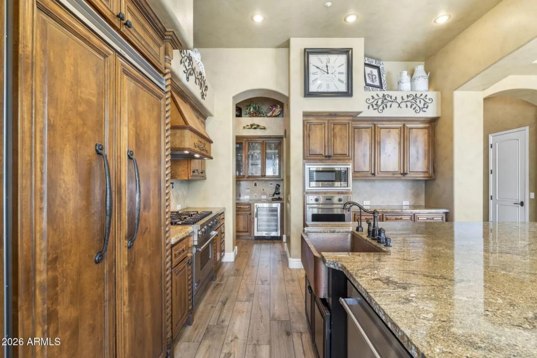 Real Estate Picture 26