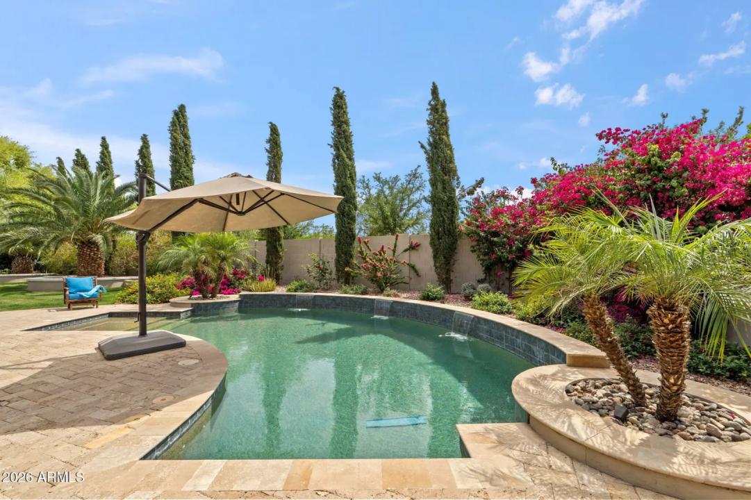 Real Estate Picture 2