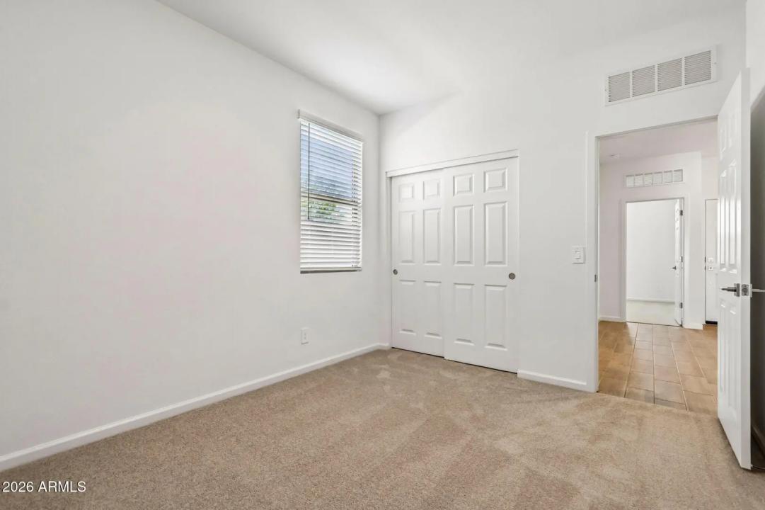 Real Estate Picture 23