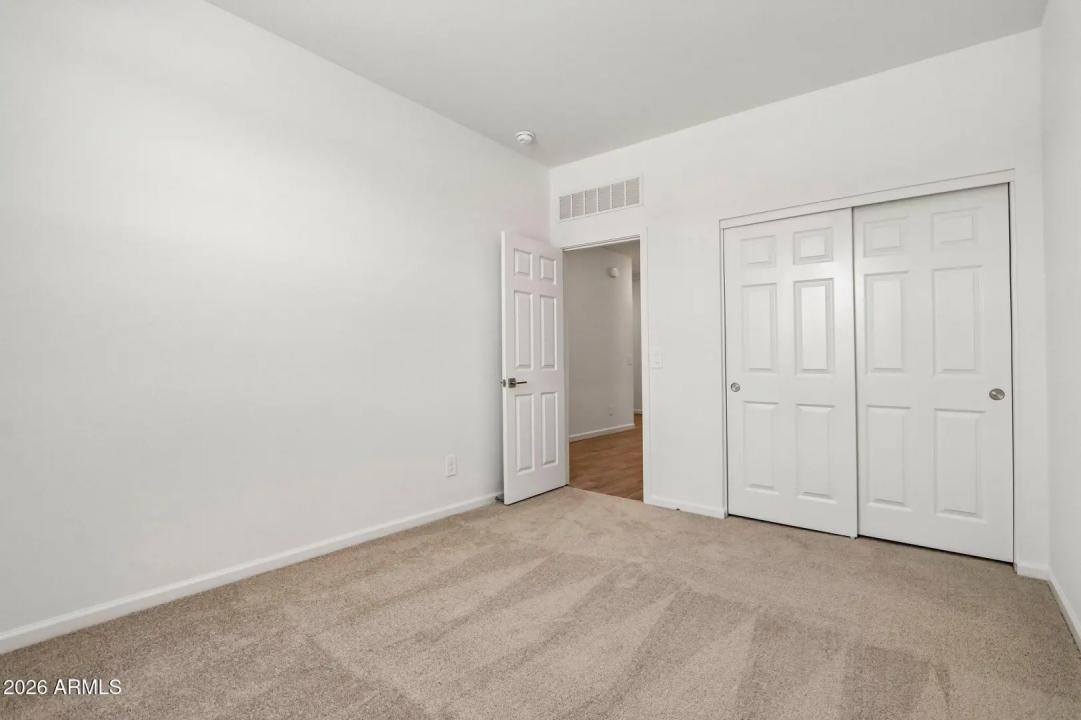 Real Estate Picture 25
