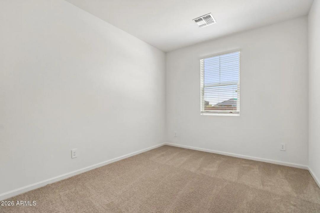 Real Estate Picture 26