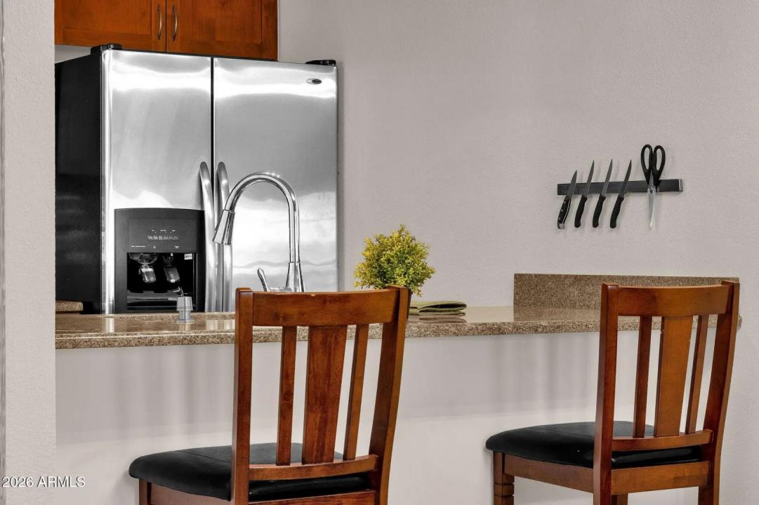 Real Estate Picture 5