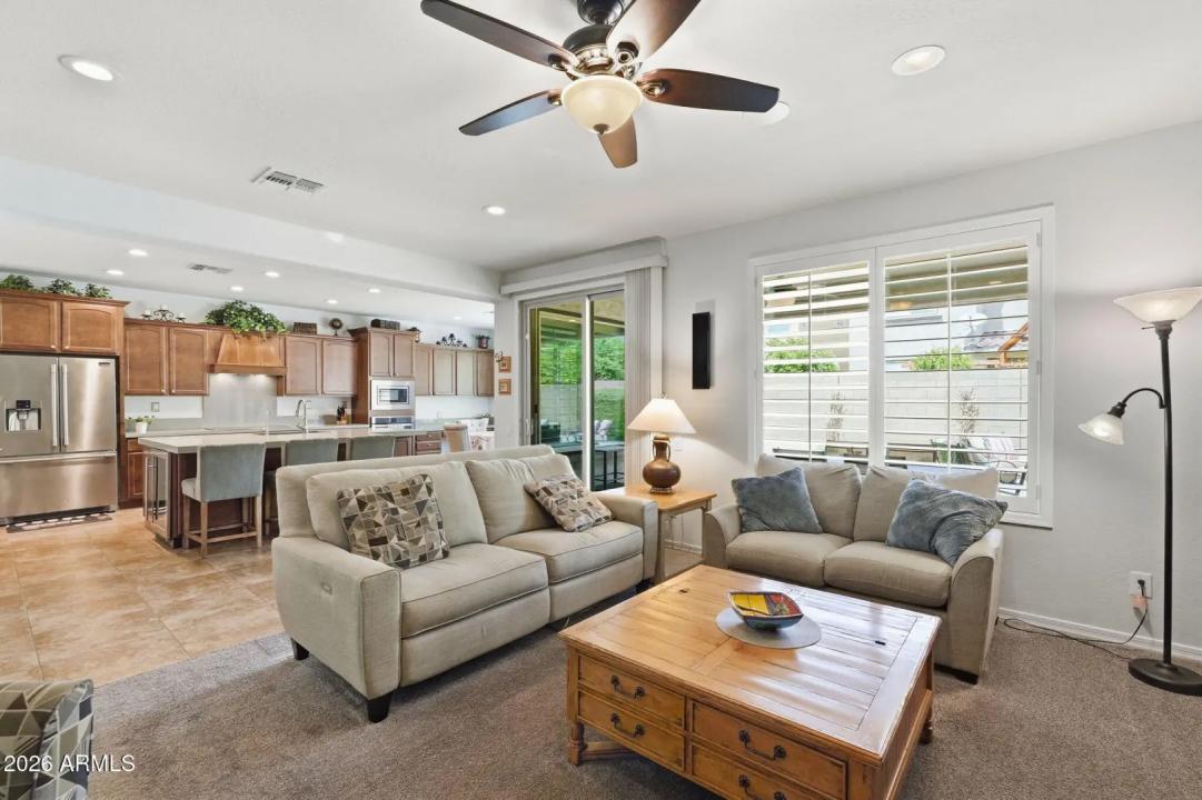 Real Estate Picture 13