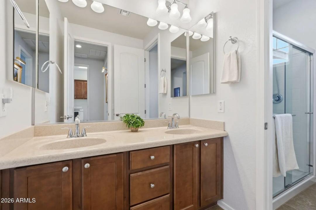 Real Estate Picture 48