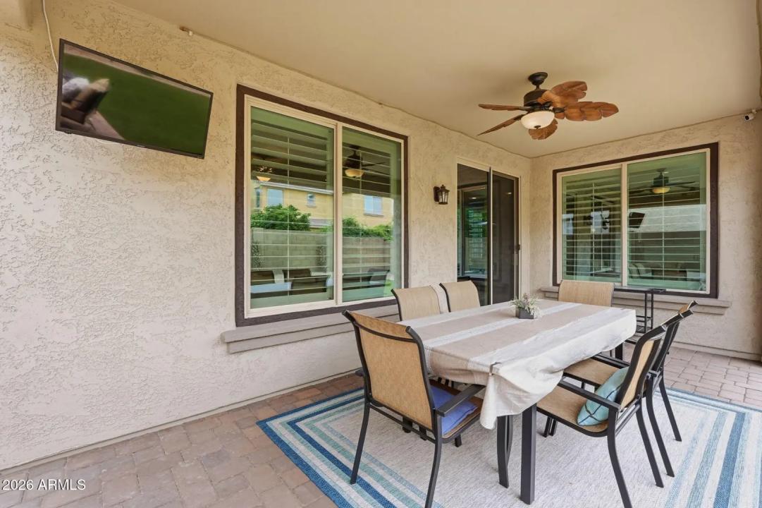 Real Estate Picture 64