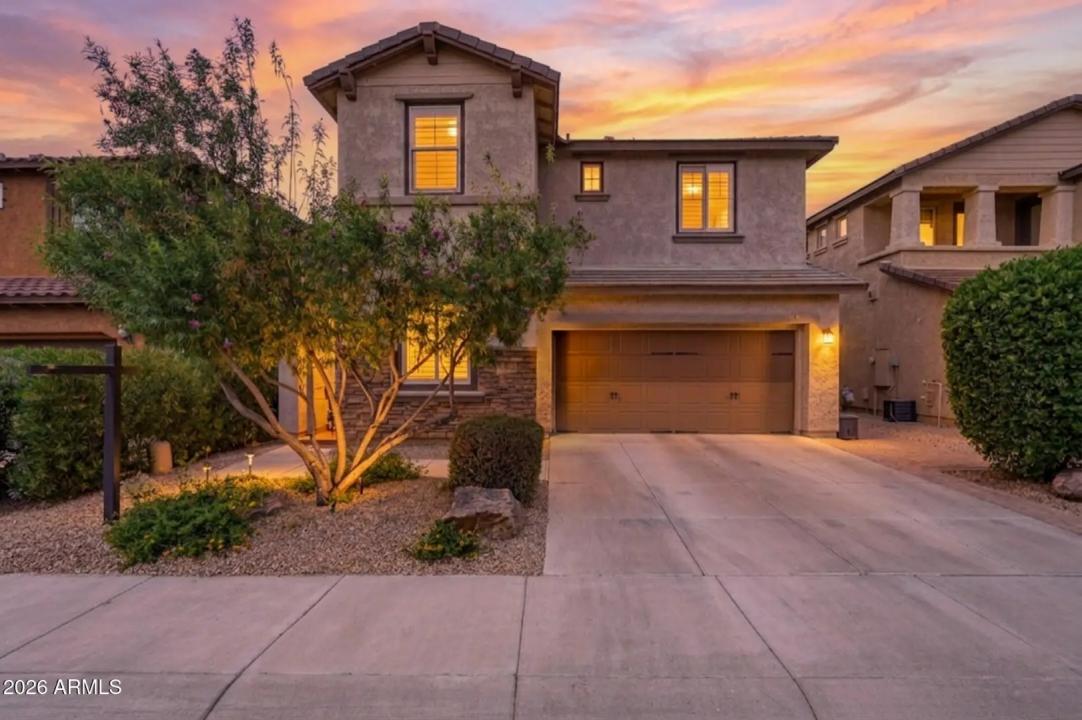 Real Estate Picture 1