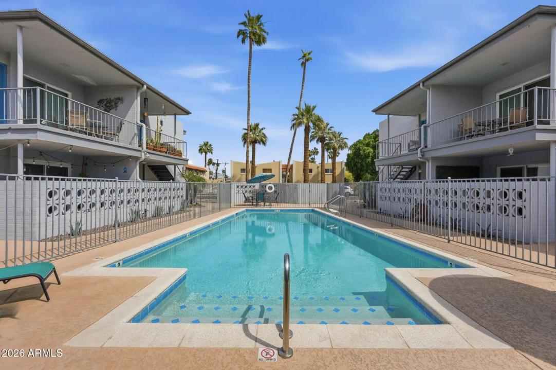 Real Estate Picture 25