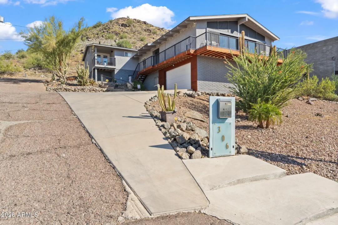 Real Estate Picture 38