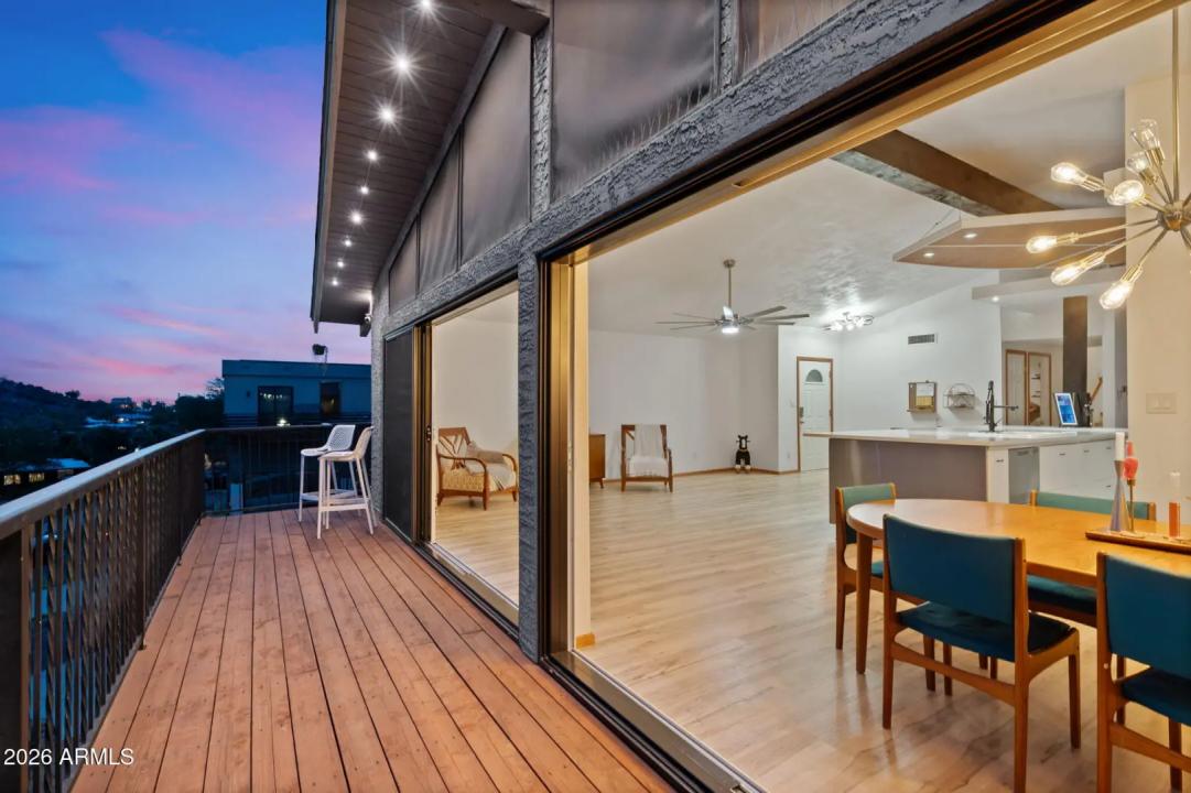 Real Estate Picture 6