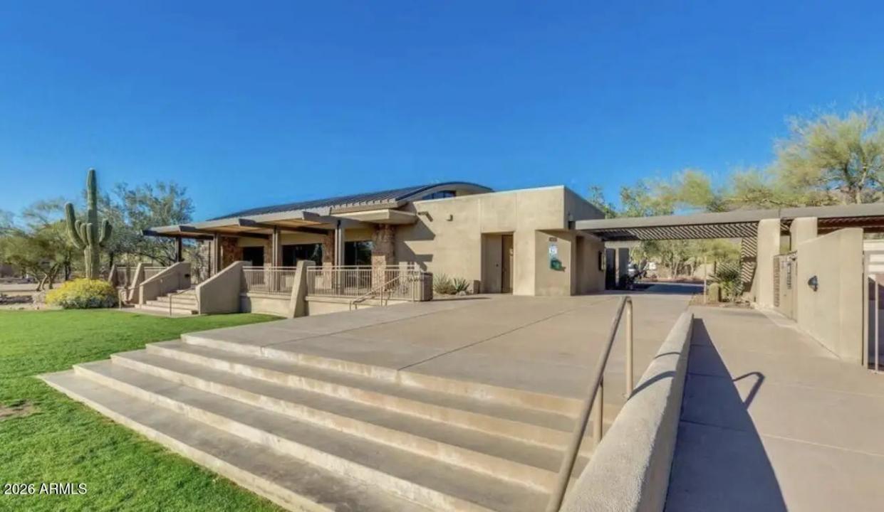 Real Estate Picture 29