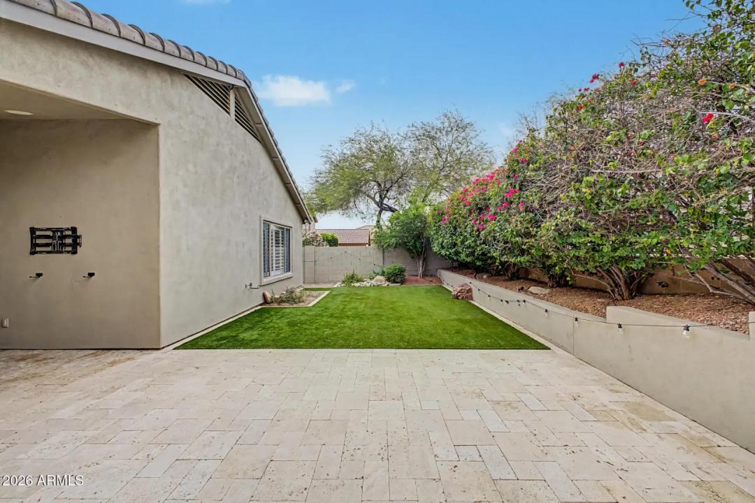 Real Estate Picture 28