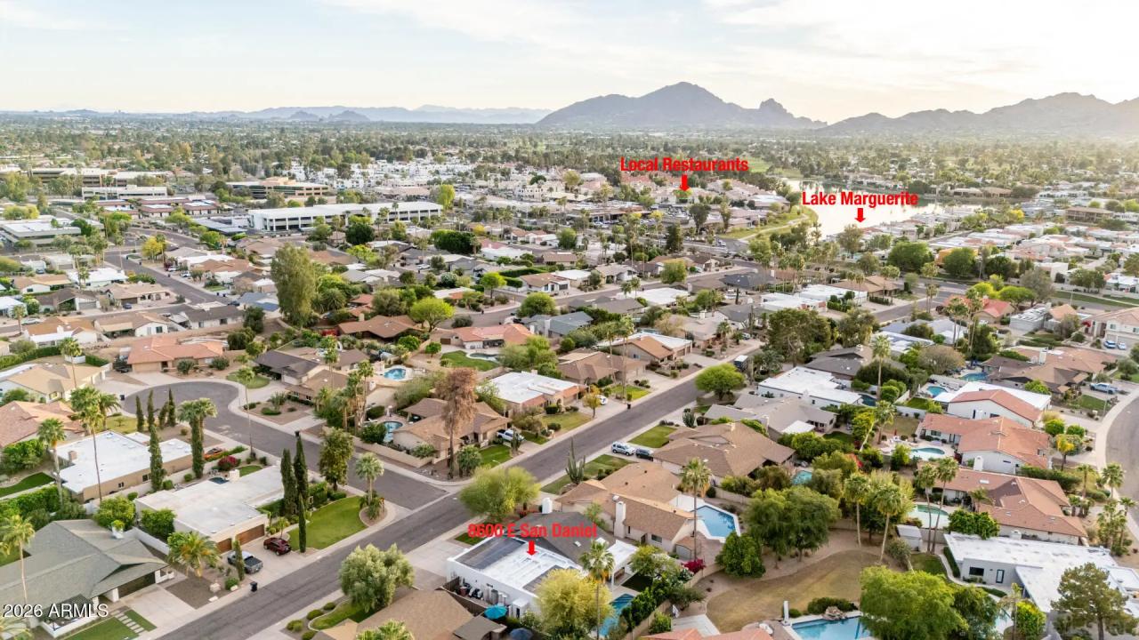 Real Estate Picture 16