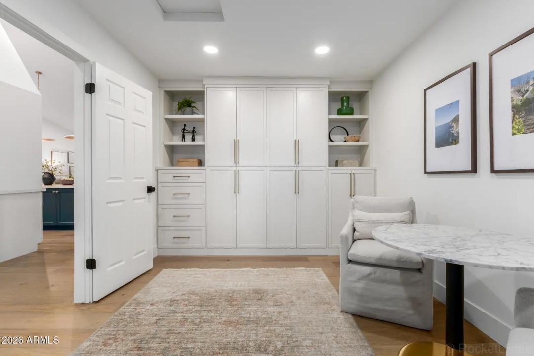 Real Estate Picture 26