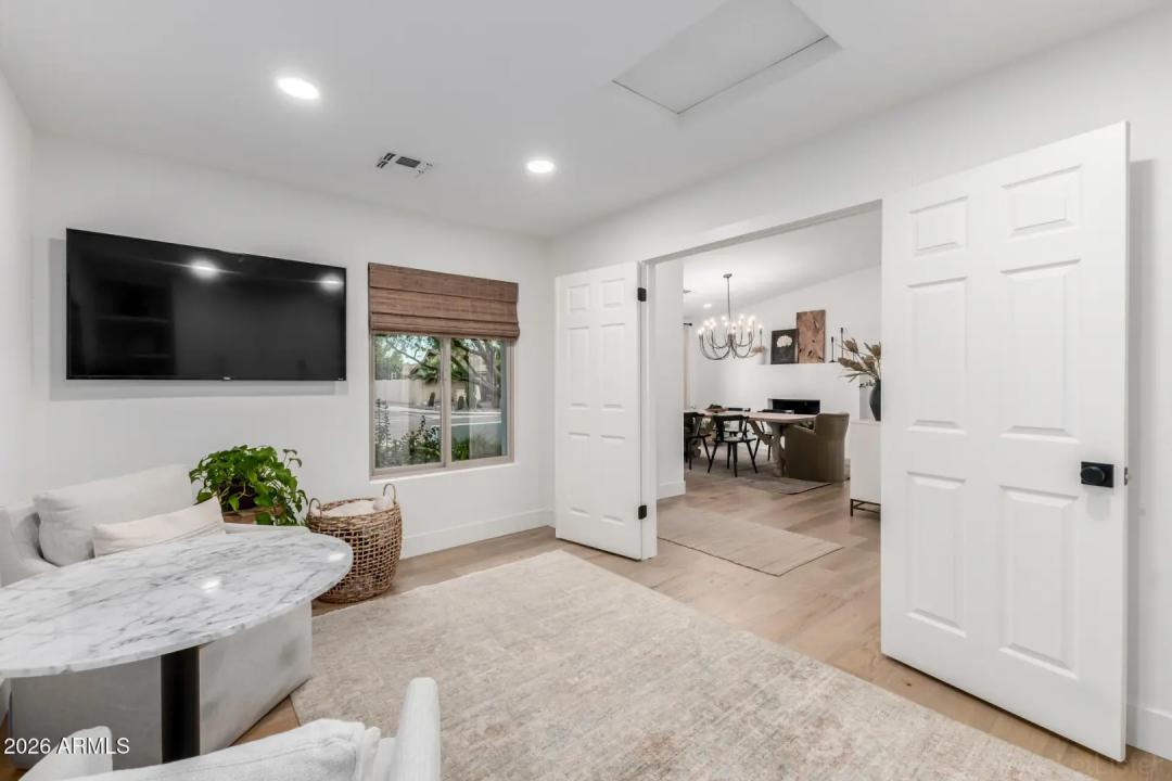 Real Estate Picture 28