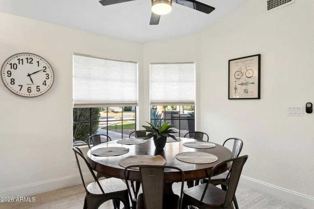 Real Estate Picture 7