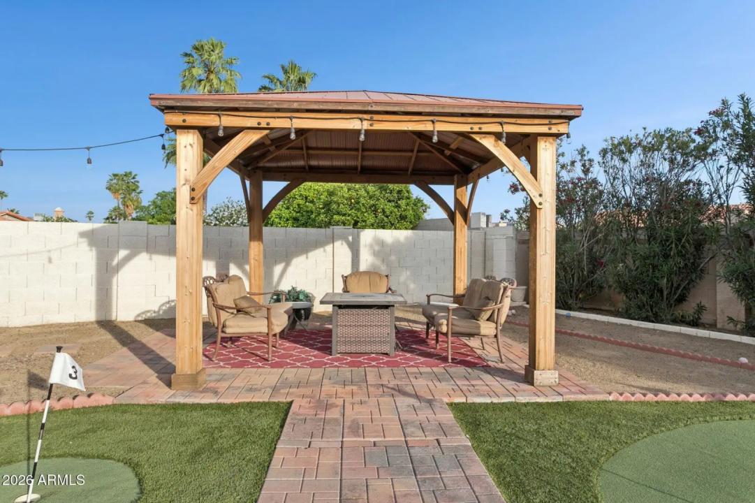 Real Estate Picture 36