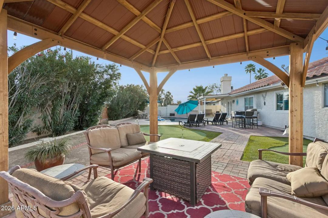 Real Estate Picture 37