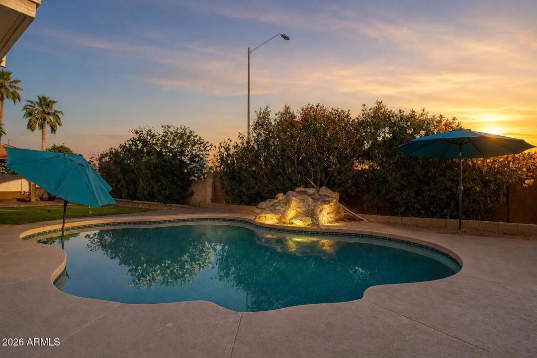 Real Estate Picture 2
