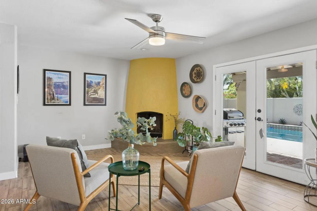 Real Estate Picture 20