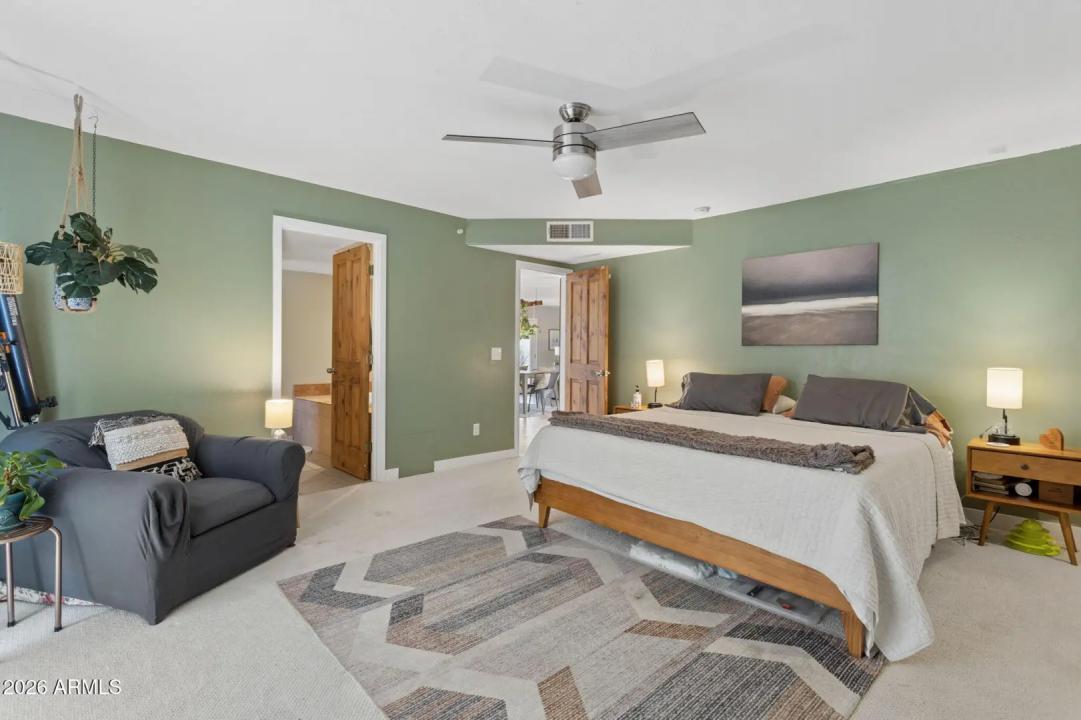 Real Estate Picture 26